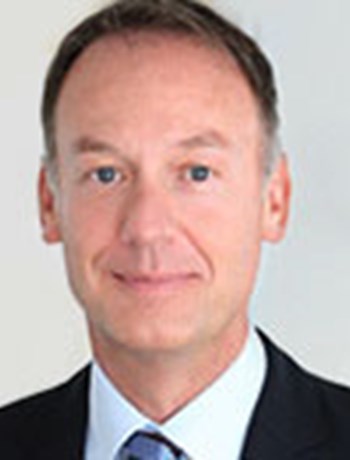 PROF. DR. THOMAS RÖHM 